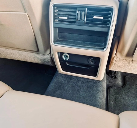 Porsche Cayenne cena 220000 przebieg: 85000, rok produkcji 2018 z Czerwieńsk małe 211